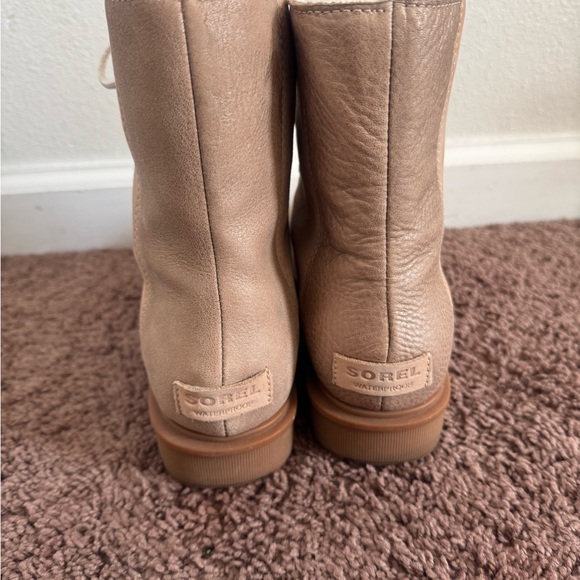 Sorel Phoenix Short Lace Lux Blush Boots Style Sheepskin Size 10 - Picture 5 of 10